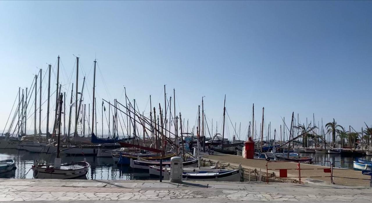 Les Nuits Etoilees, Studio Terrasse Apercu Mer, Tres Lumineux, Ac, 100M Du Port Sanary מראה חיצוני תמונה