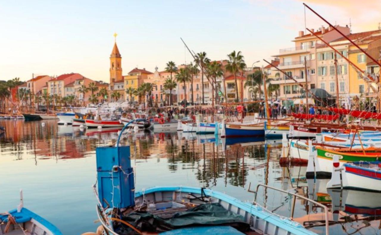 Les Nuits Etoilees, Studio Terrasse Apercu Mer, Tres Lumineux, Ac, 100M Du Port Sanary מראה חיצוני תמונה